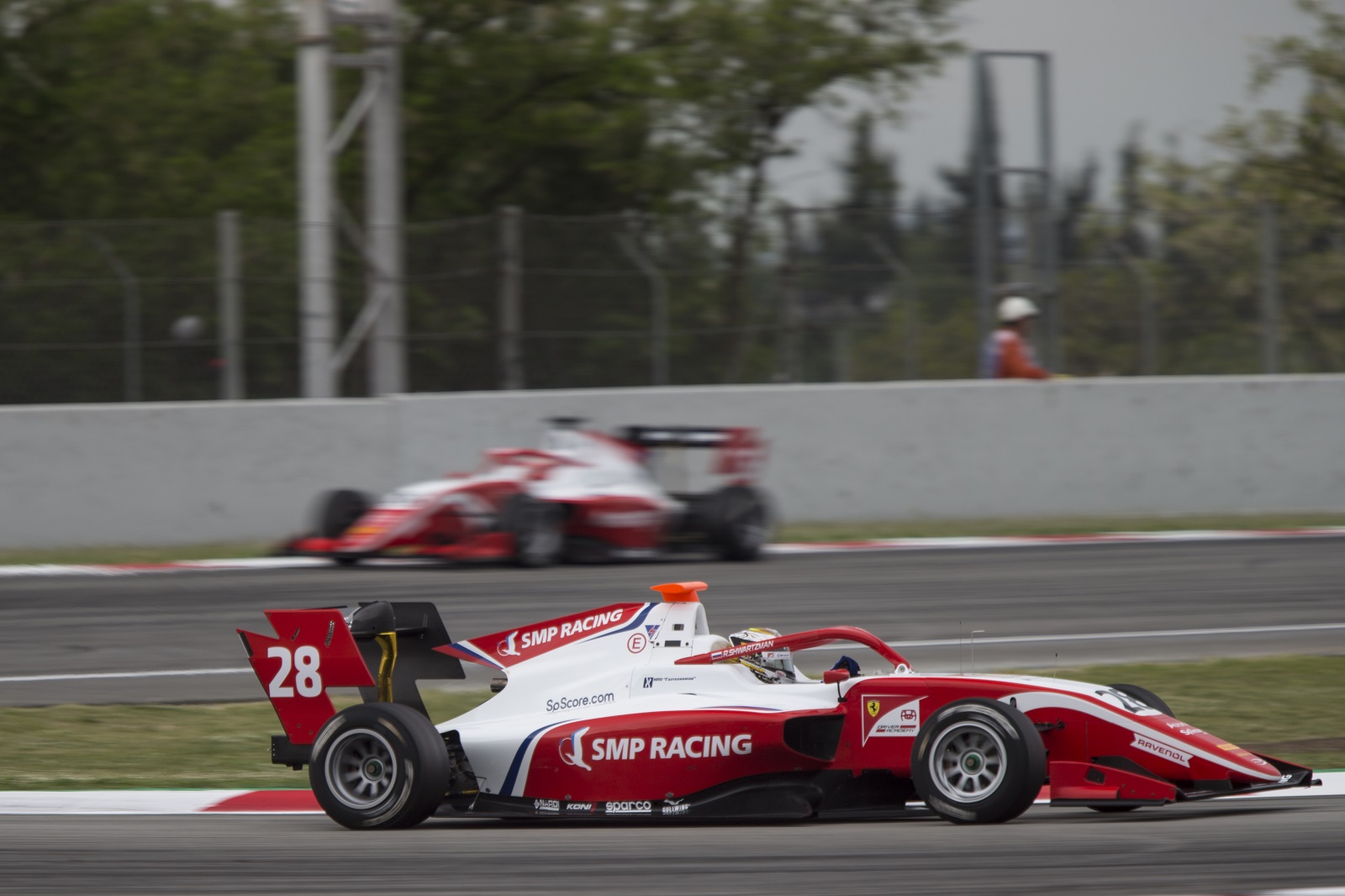 2_Роберт Шварцман SMP Racing 1 этап Формулы 3.jpg