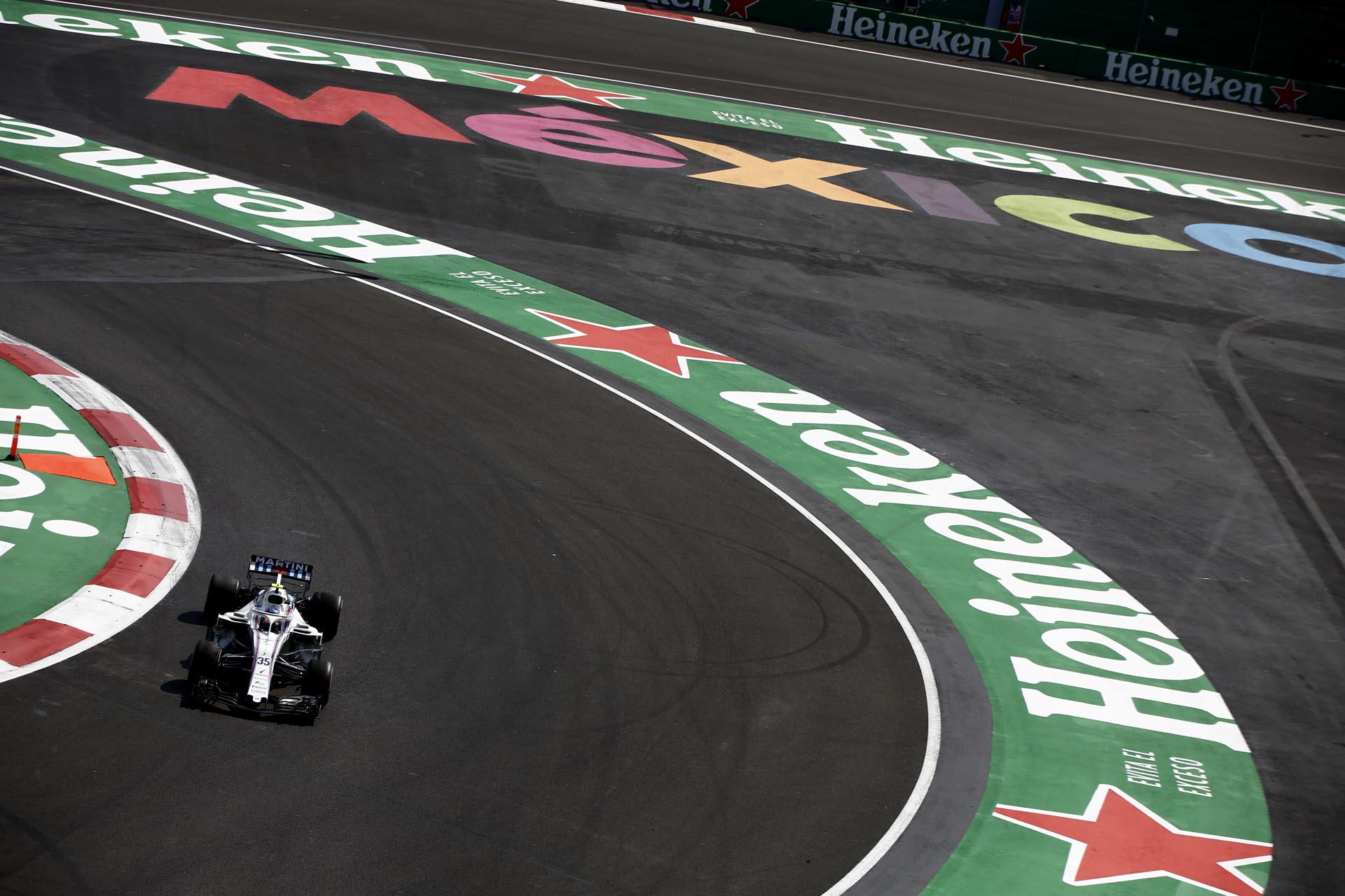 26-28 октября на автодроме имени братьев Родригес в Мехико проходит девятнадцатый этап чемпионата мира Формула 1.