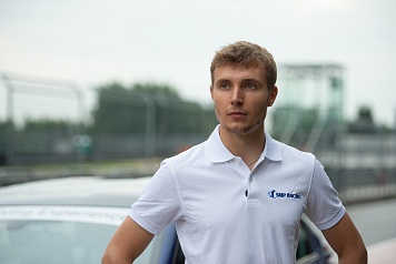 Сергей Сироткин проведет сезон в GT World Challenge Europe Endurance Cup