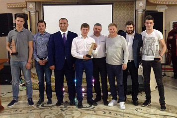 Алексей Басов и Антон Ладыгин завоевали бронзу в первой гонке Akhmat Race