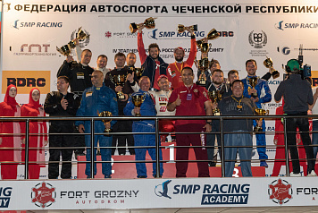 Чемпионат России по дрэг-рейсингу SMP RDRC: сезон финишировал в Грозном