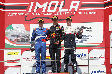 Михаэль Белов дважды поднялся на подиум на пятом этапе итальянской Формулы 4