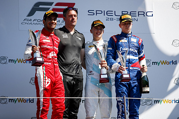 Robert Shwartzman earns the bronze medal of FIA F3 Race 2 in Austria