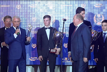 ВИДЕО: Церемония РАФ награждения российских чемпионов
