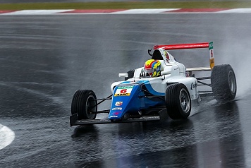 Кирилл Смаль принял участие в четвертом этапе немецкой Формулы 4