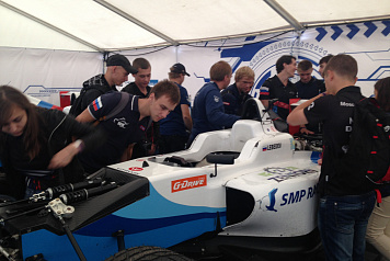 Студенты МАМИ побывали на этапе SMP Formula 4 Championship