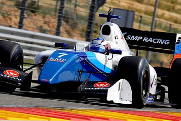 Оруджев завоевал поул в первой гонке Formula V8 3,5