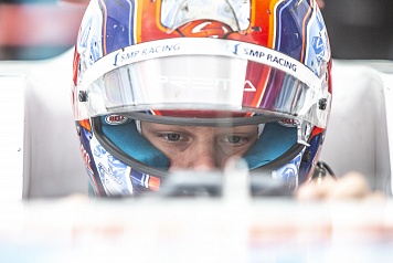 Формула 4: Кирилл Смаль 23-й и восьмой в квалификациях