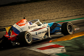 Alexander Smolyar took fifth place in Race 2 of the Spanish Formula Eurocup round