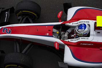 Сироткин завершил этап GP2 Series в Великобритании
