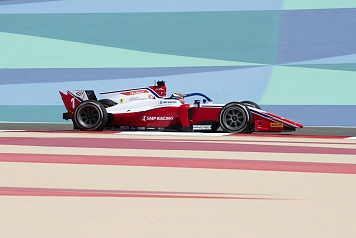 Роберт Шварцман начал новый сезон в Формуле 2